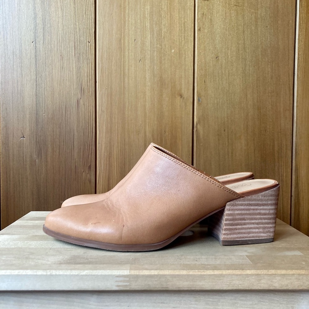 Crown Vintage Cognac Abby Mule Size 8M Womens